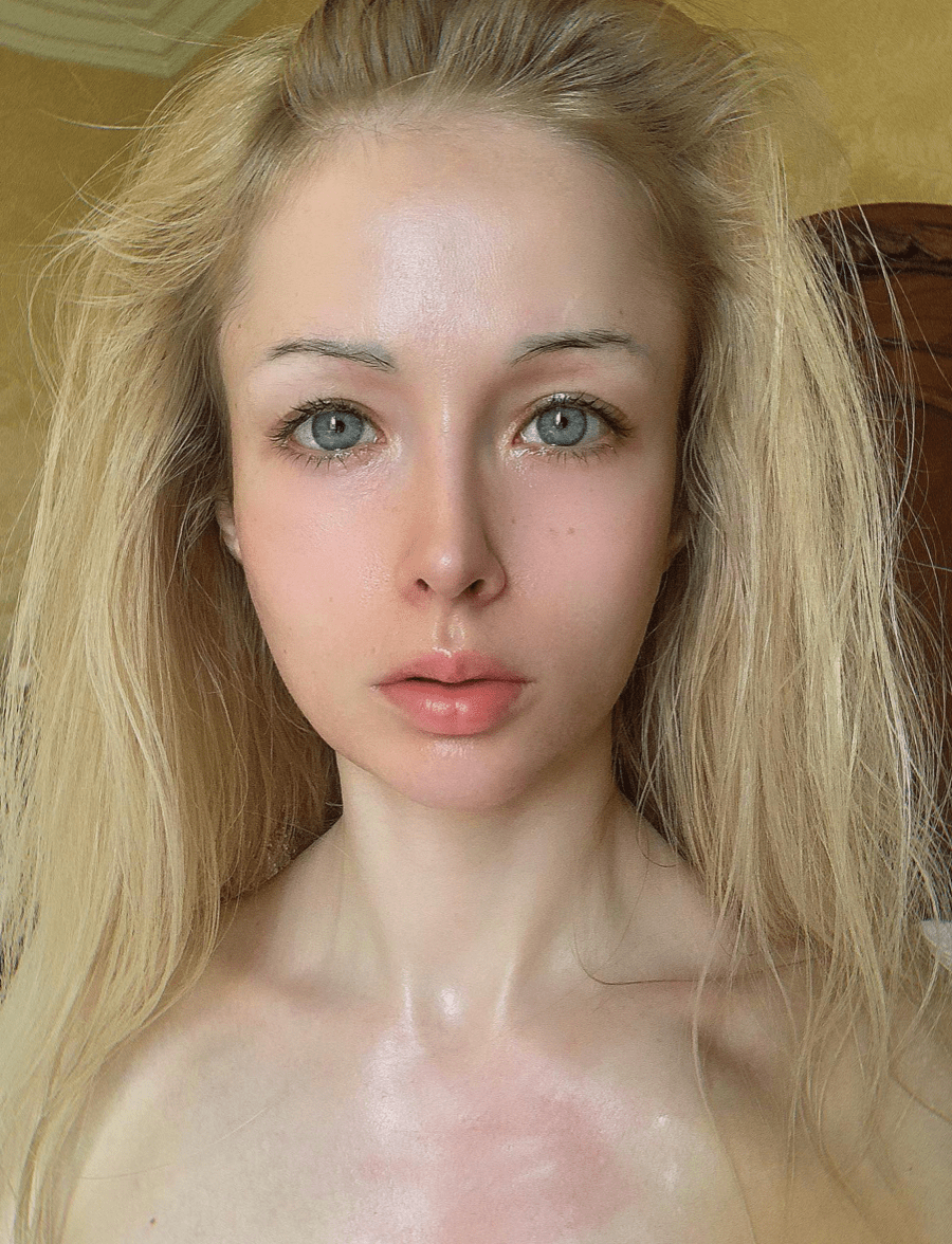 This is how “The Human Barbie” appears without wearing all of her makeup.