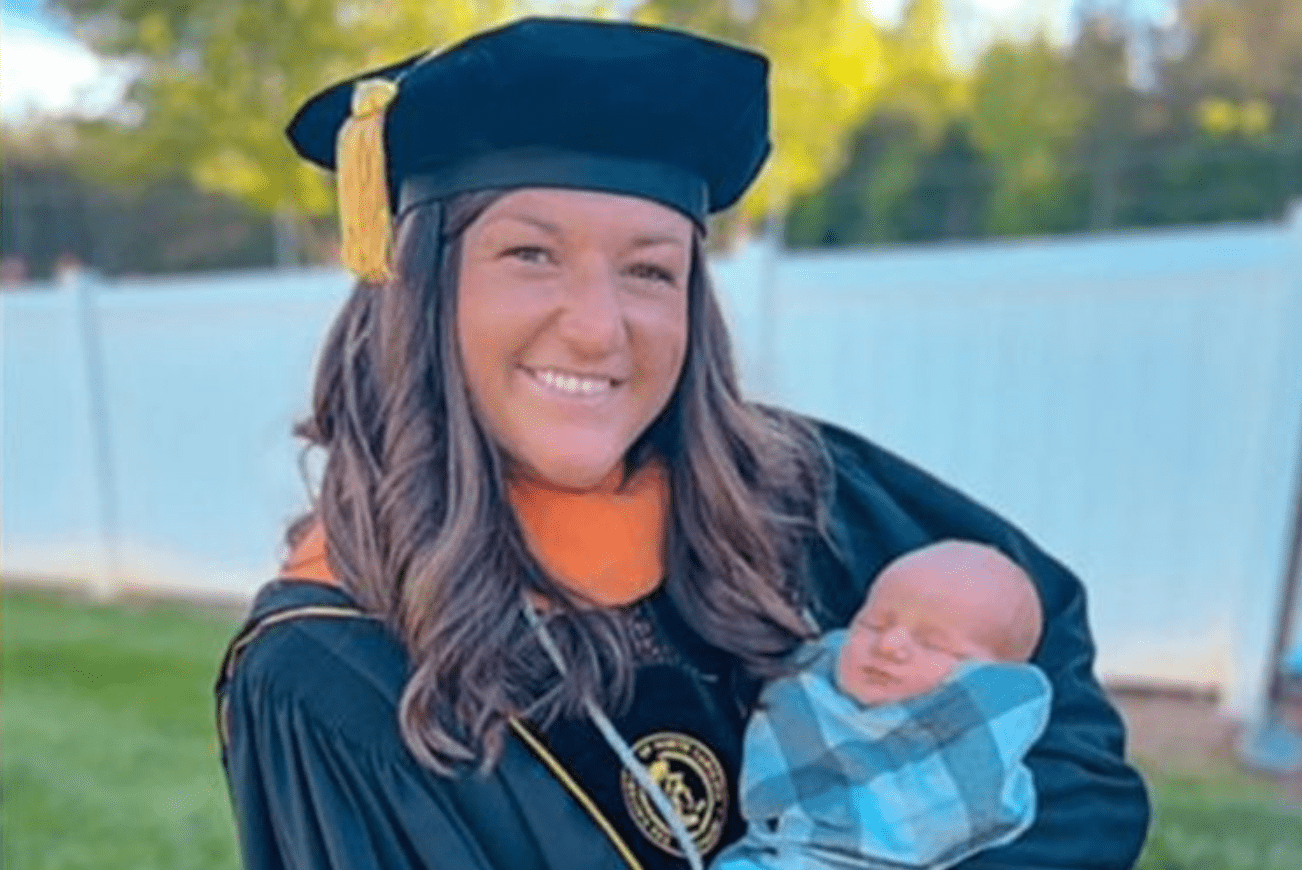 Woman Achieves Doctorate and Becomes a Mother in the Span of 24 Hours: ‘I Felt Like a Superhero’