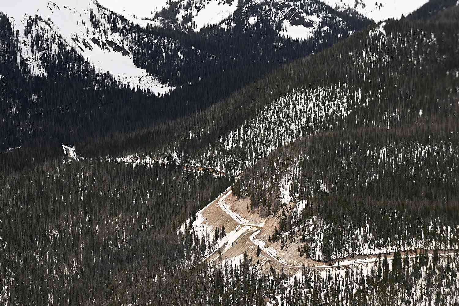 ‘Fairly Mummified’ Remains of 3 Hikers Discovered in Remote Colorado Campsite