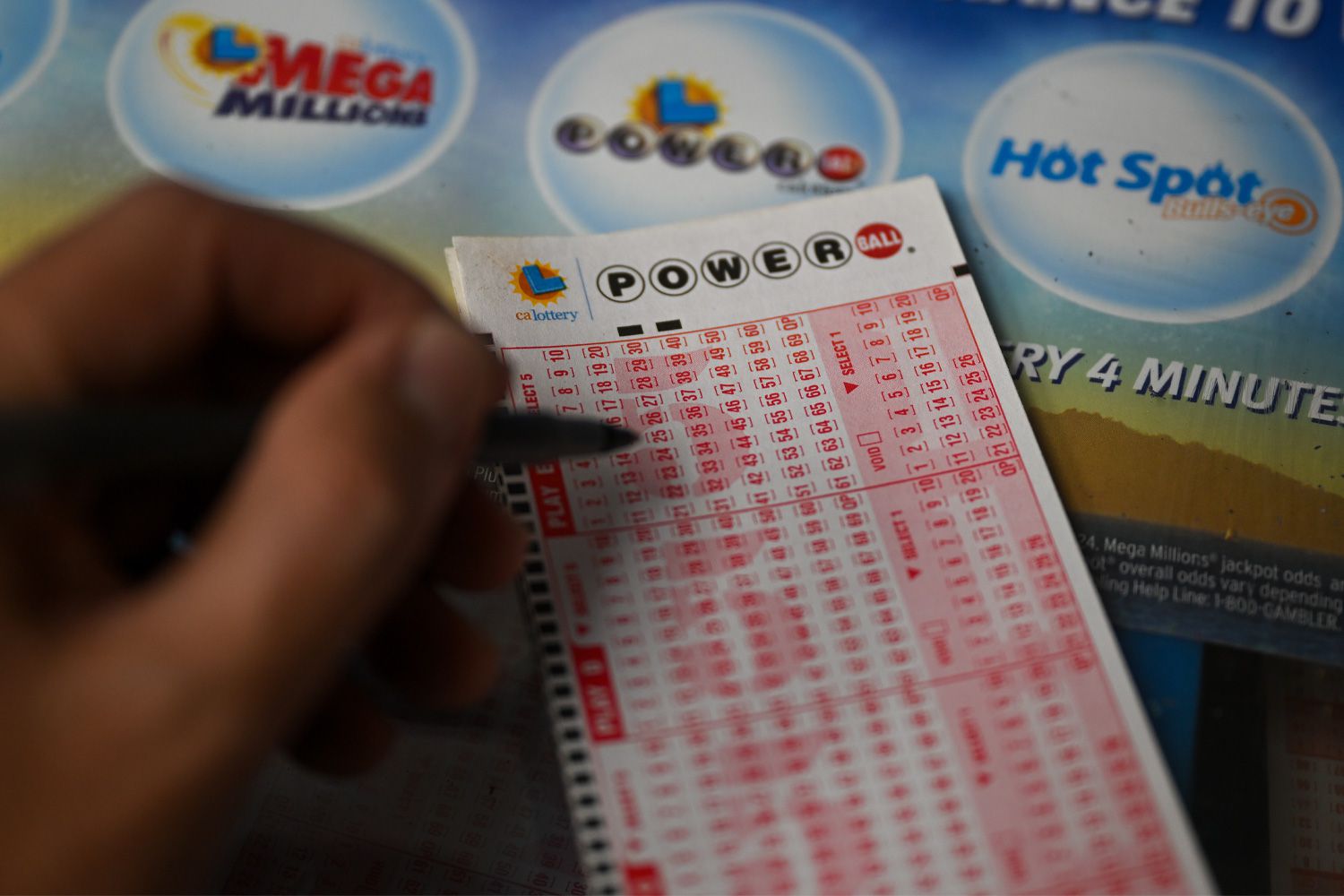 Powerball Prize Soars to $900 Million After No Jackpot Winner