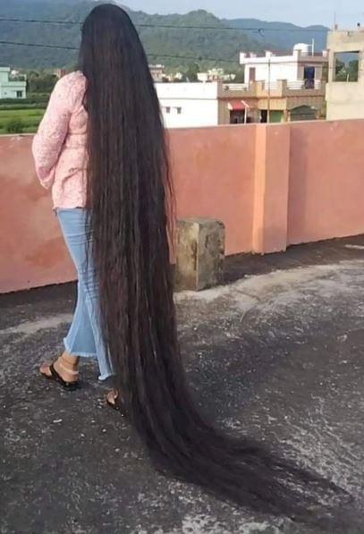 She didn’t cut her hair for 25 years