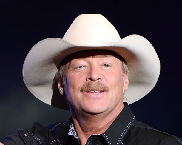 Alan Jackson’s Return to the CMAs