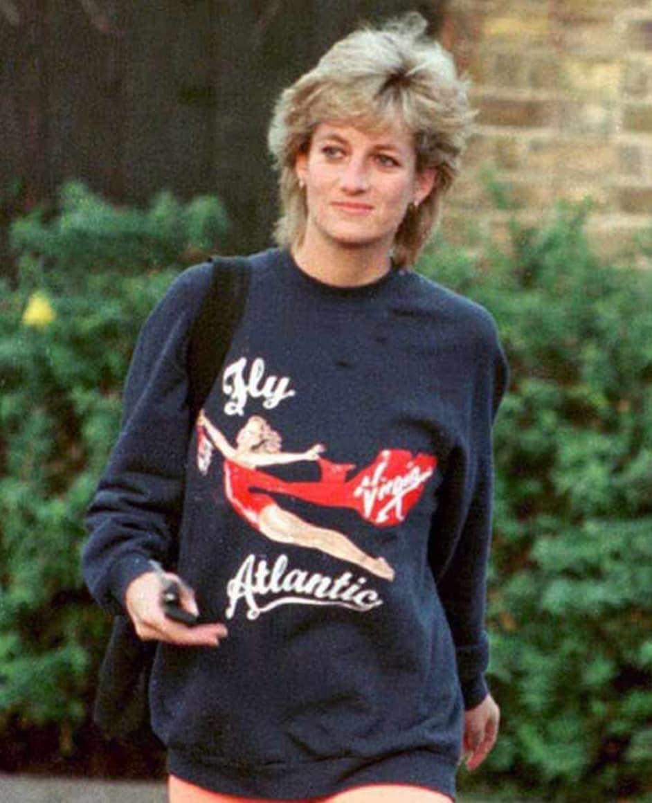 Rare Photos of Princess Diana: A Glimpse into Her Extraordinary Life