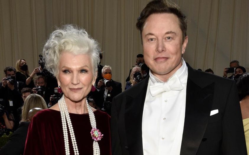 Age-Defying 74-Year-Old Mother of Elon Musk Turns Heads with Her Stunning Bodysuit