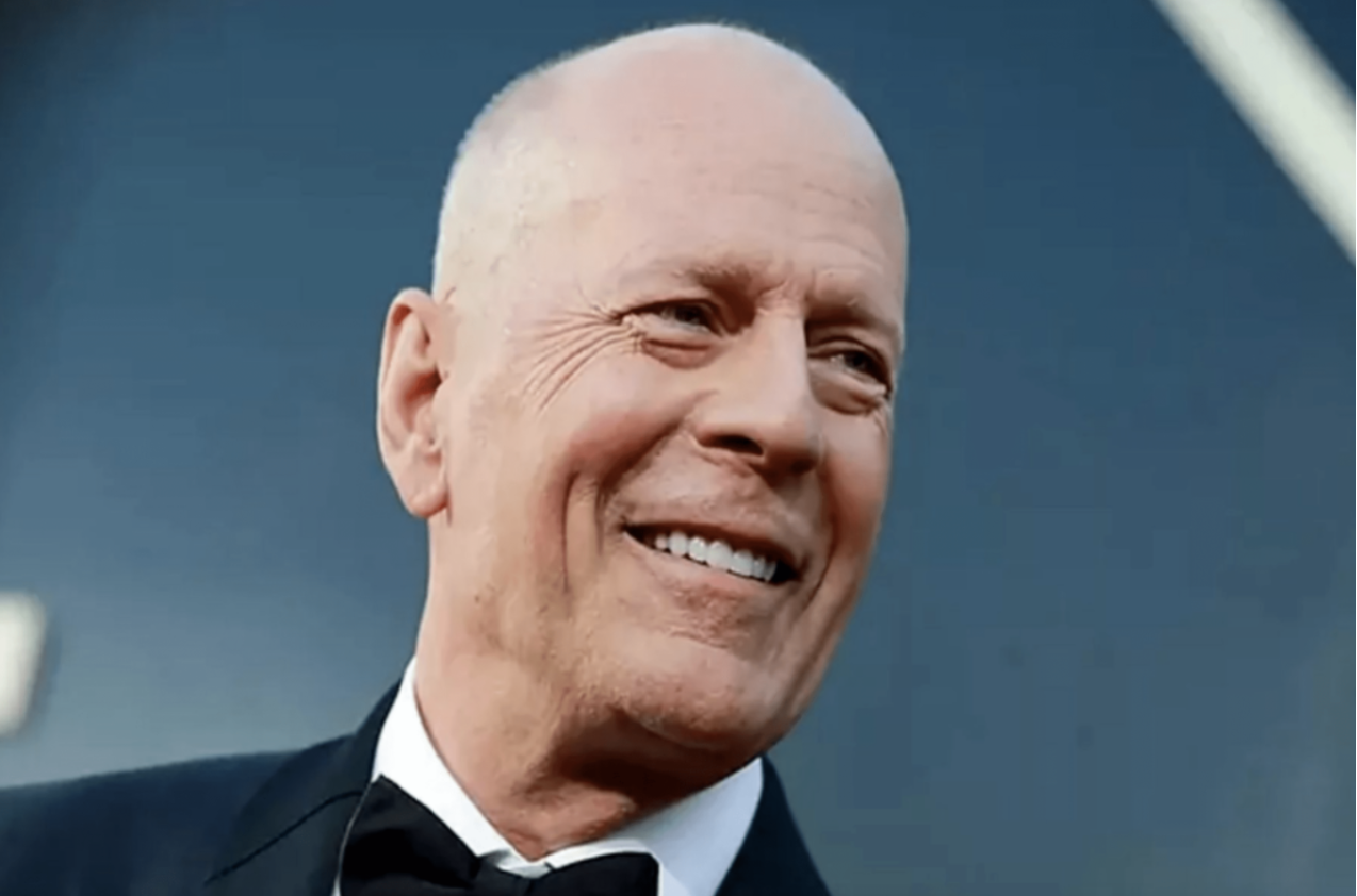 The Legendary Bruce Willis Pays An Homage